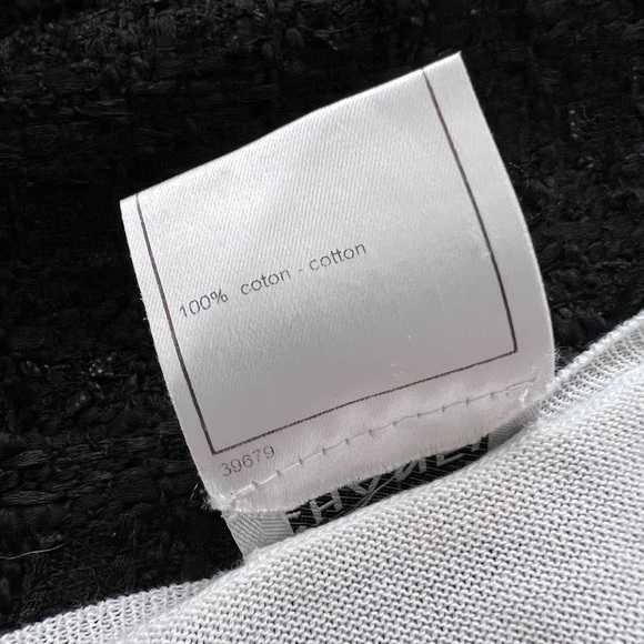 Auth Chanel Classic CC Logo White Knit Top - Size 38 - Picture 7 of 12